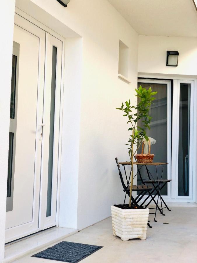 Guest House Stipe Брела Екстериор снимка