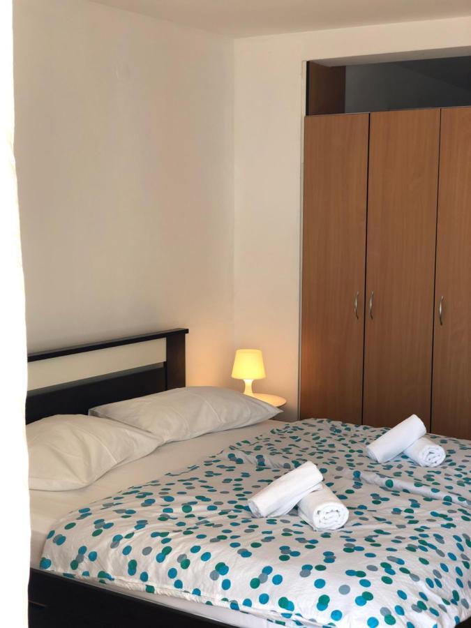 Guest House Stipe Брела Екстериор снимка