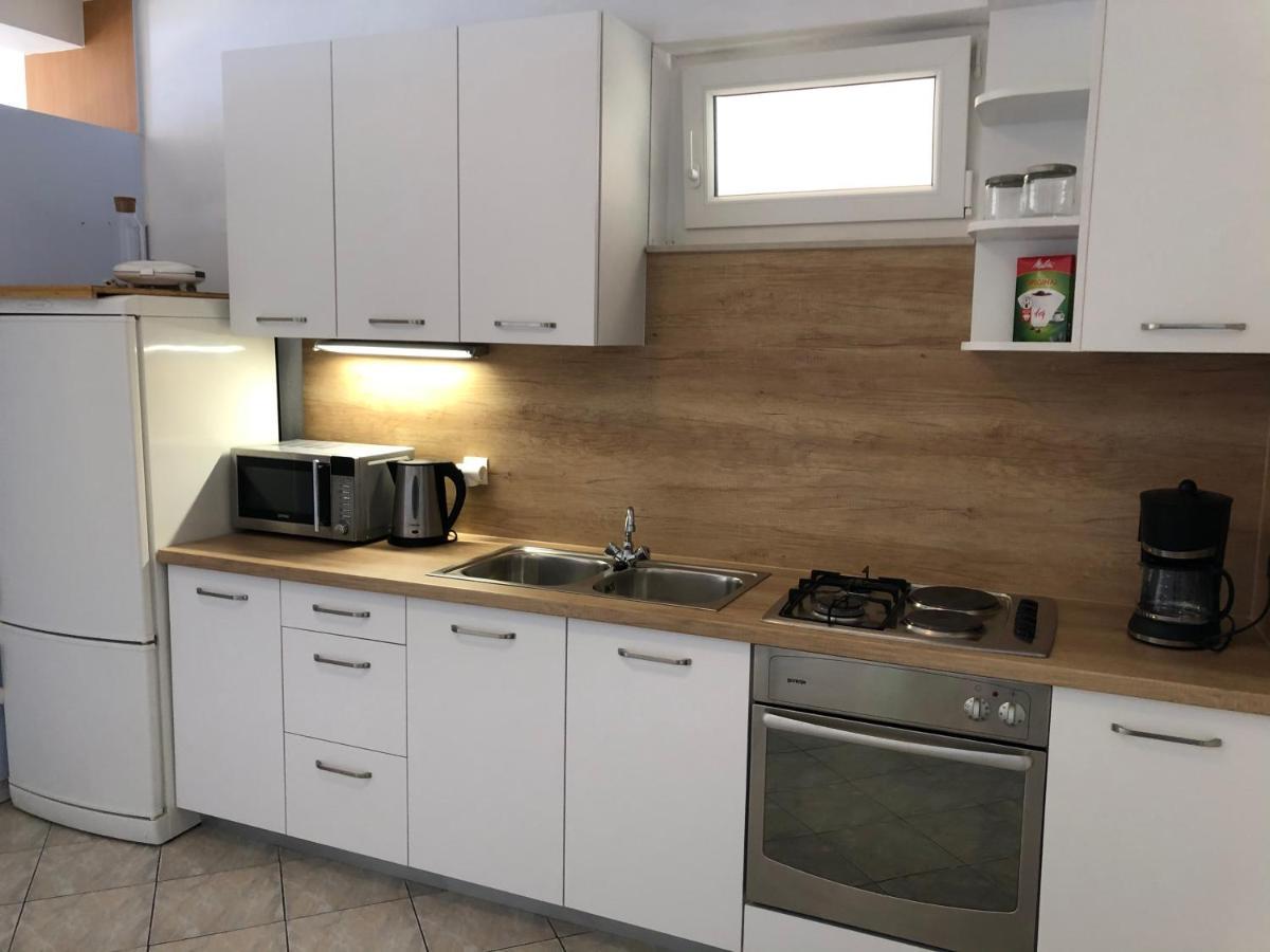 Guest House Stipe Брела Екстериор снимка